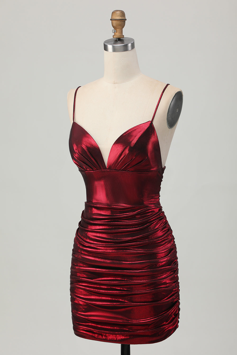 Sparkly Metallic Burgundy Spaghetti Straps Tight Ruched Short Homecoming Dress