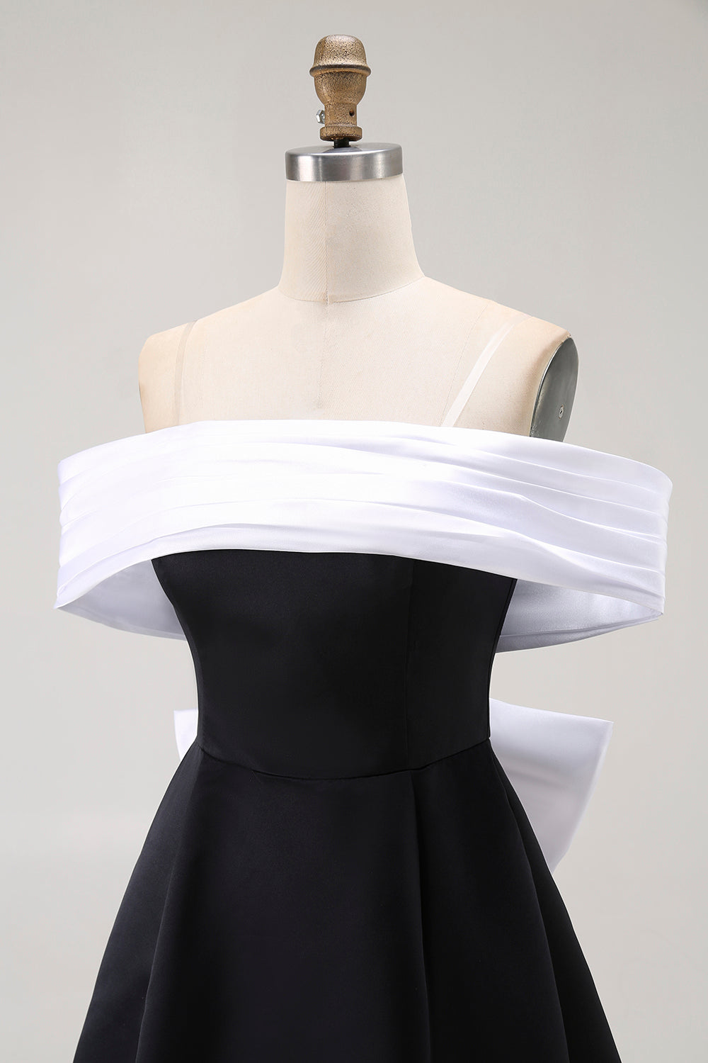 Black A-Line Off The Shoulder Short Cocktail Dress with Bow