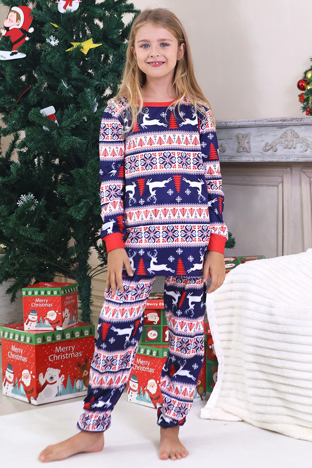 Red Winter Print Family Christmas Pajamas