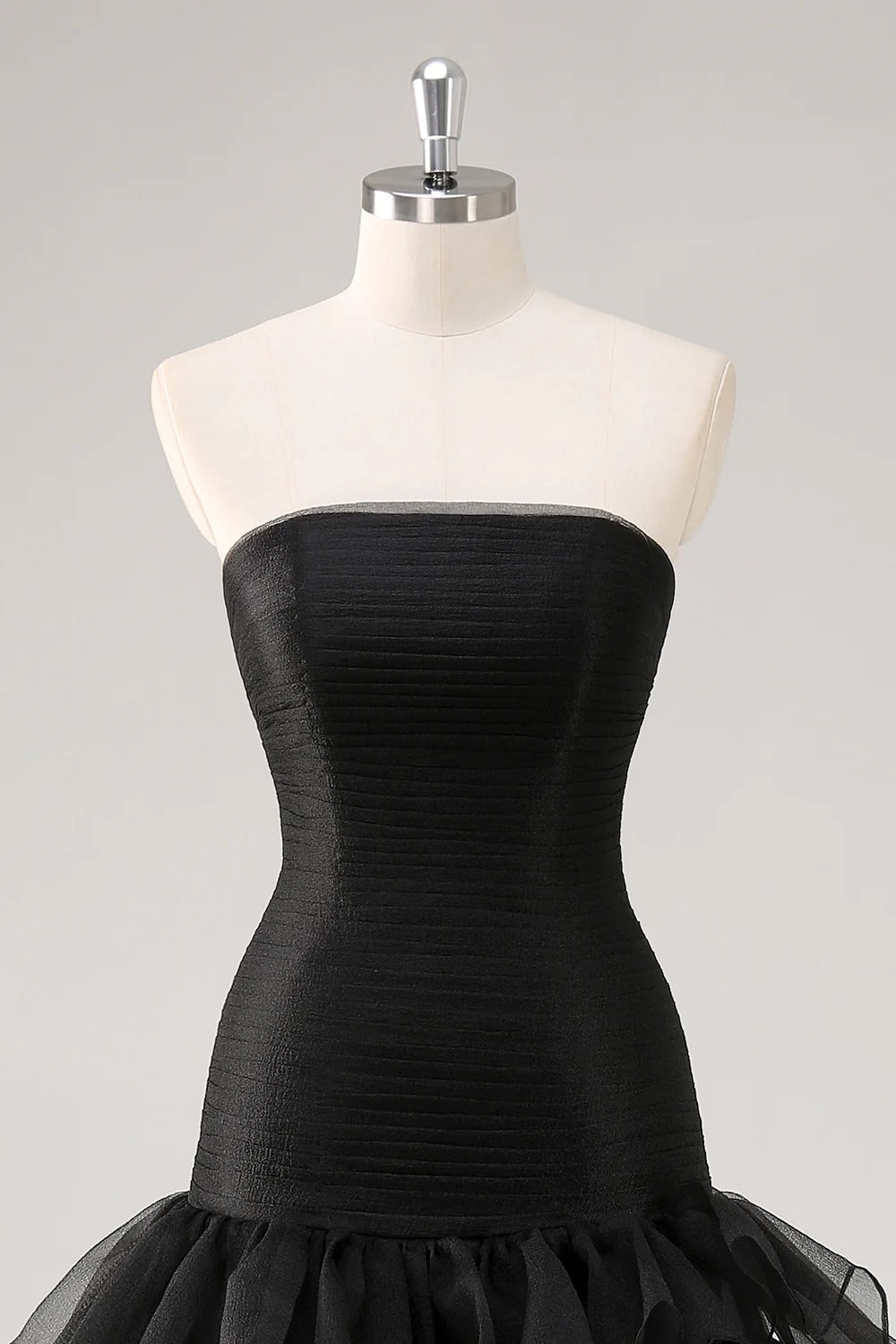Strapless Black Tiered Ruffles Tulle Formal Dress