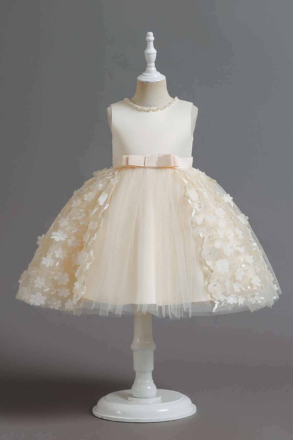 Champagne A Line Tulle Sleeveless Flower Girls Party Dress With Bow