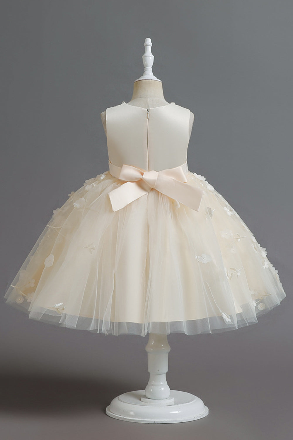 Champagne A Line Tulle Sleeveless Flower Girls Party Dress With Bow