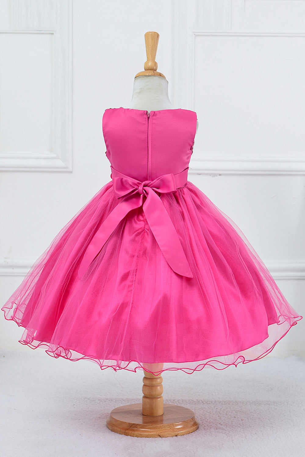 Sequins Sleeveless White Girls Dresses with Bowknot
