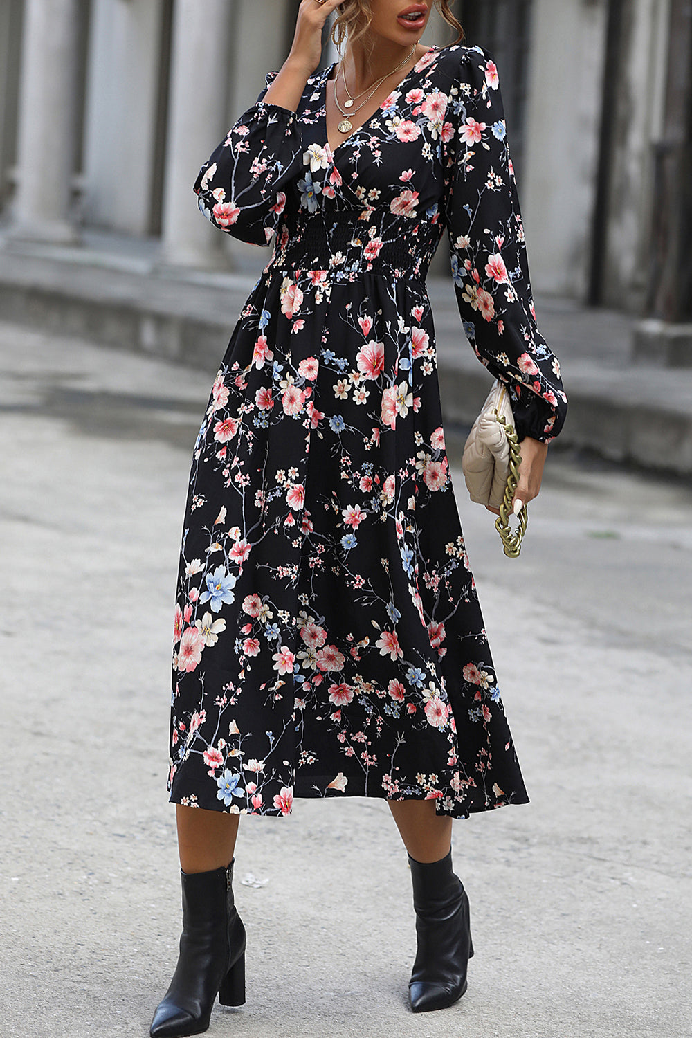 Black Floral Printed V-Neck Long Sleeves Casual Dress