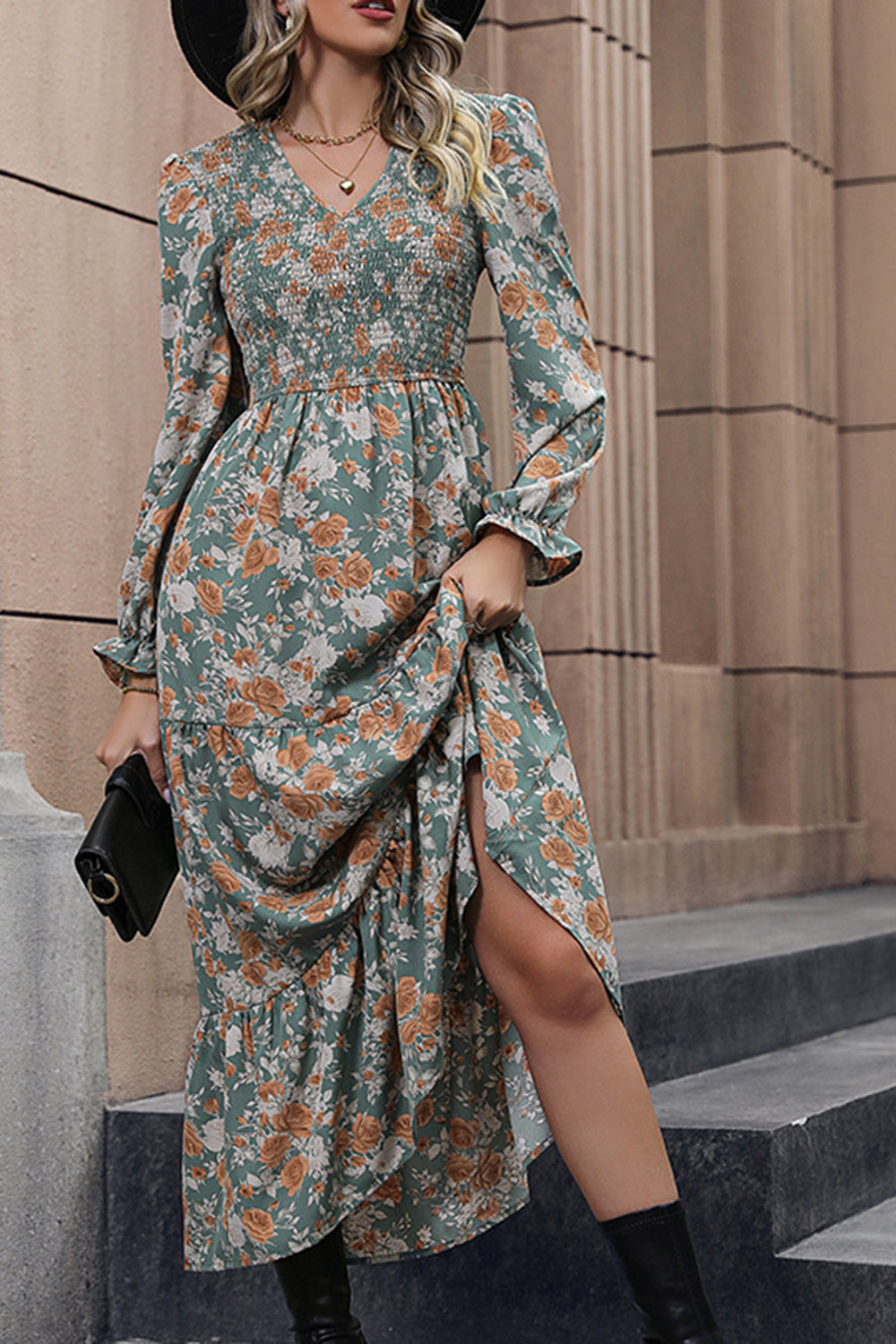 Green V-Neck Printed Long Sleeves Casual Dress with Pleated