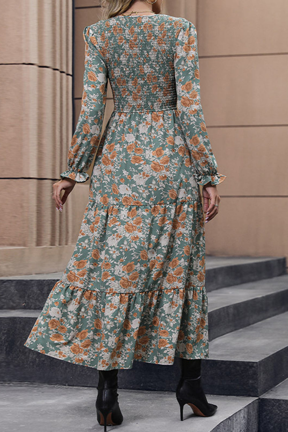 Green V-Neck Printed Long Sleeves Casual Dress with Pleated