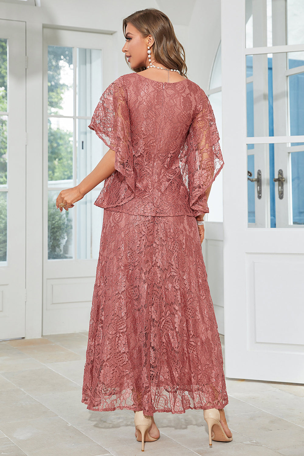 A-line Round Neck Black Lace Short Sleeves Mother of Bride Dress