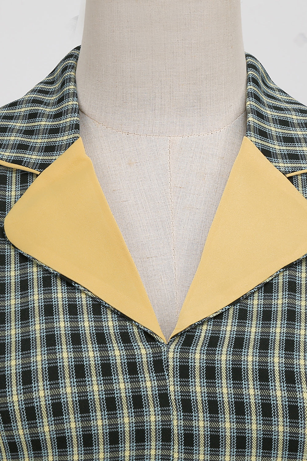 A Line V Neck Green Gird 1950s Dress with 3/4 Sleeves
