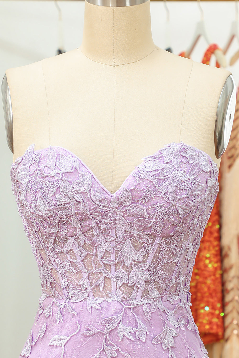 Tight Sweetheart Purple Short Cocktail Dress with Appliques
