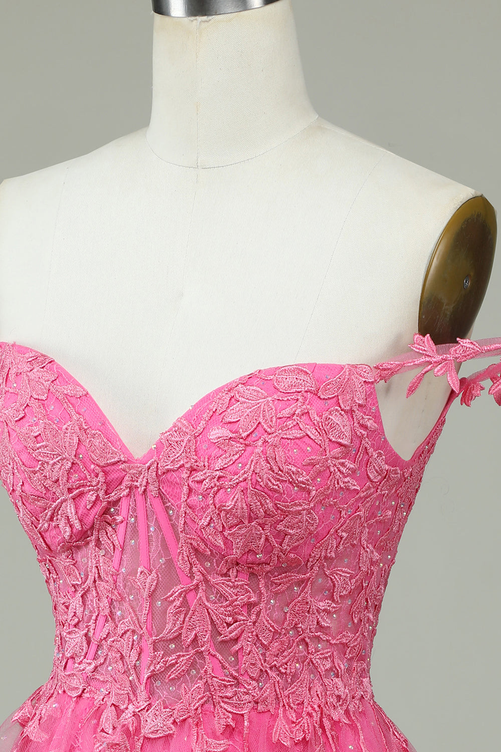 Cute A Line Spaghetti Straps Pink Short Cocktail Dress with Appliques