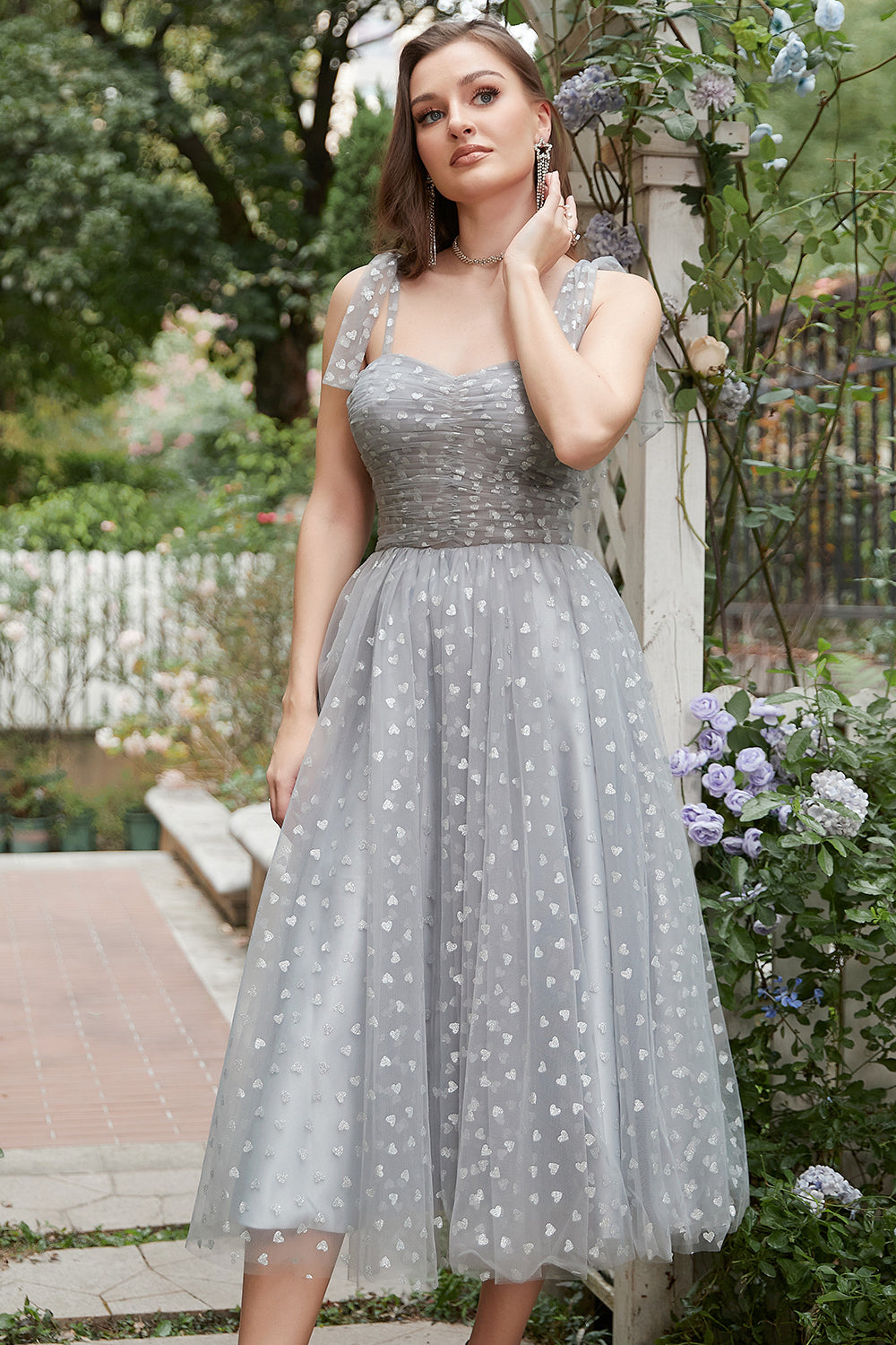 Grey Spaghetti Straps Tea-Length Ball Dress With Bowknots