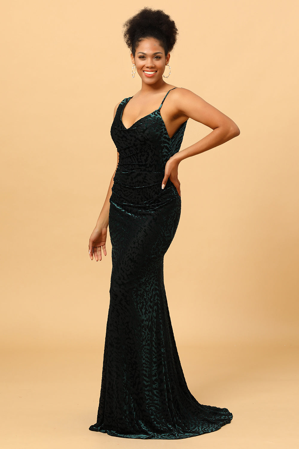 Mermaid V Neck Green Velvet Long Ball Dress