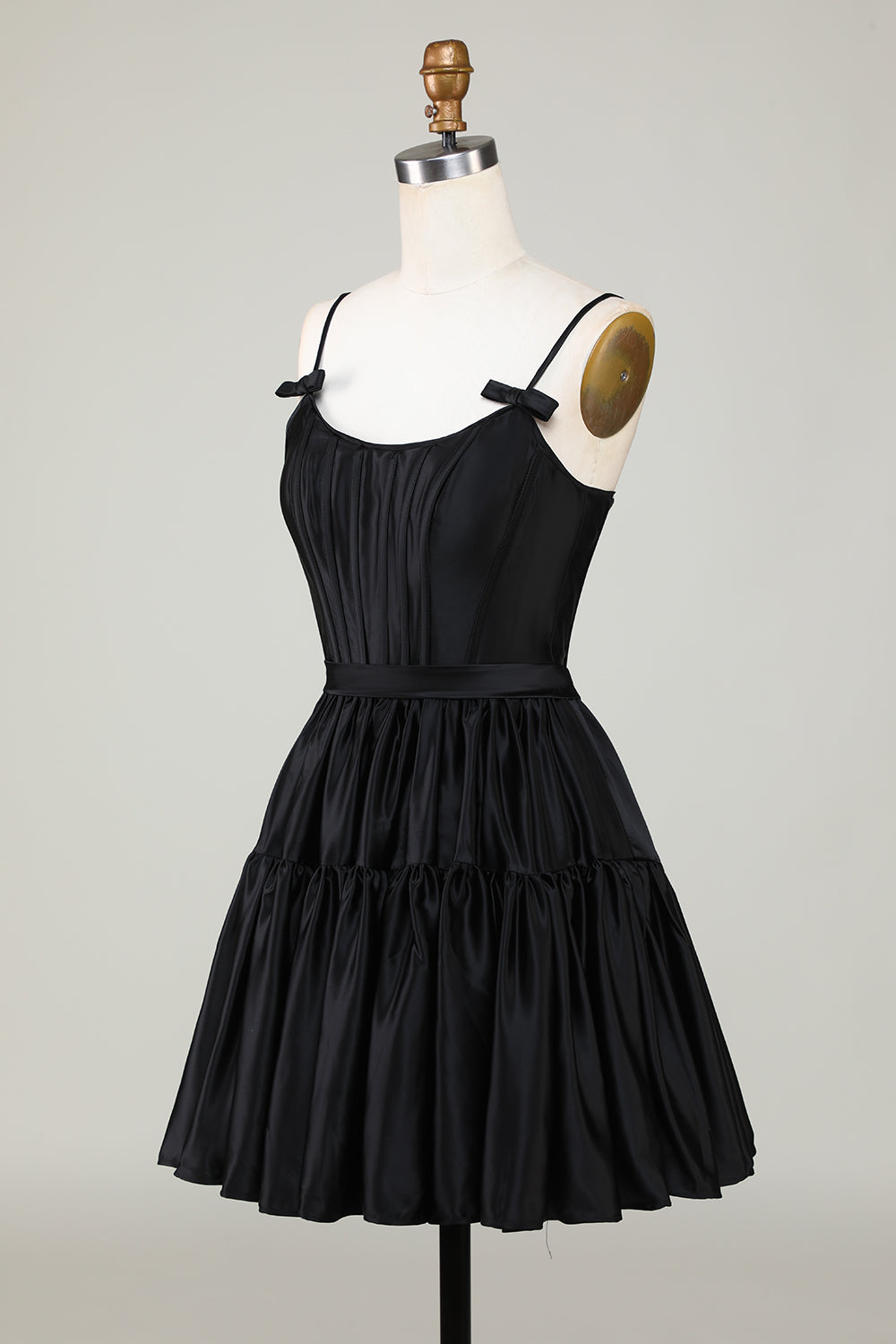 Trendy A-Line Spaghetti Straps Black Short Cocktail Dress