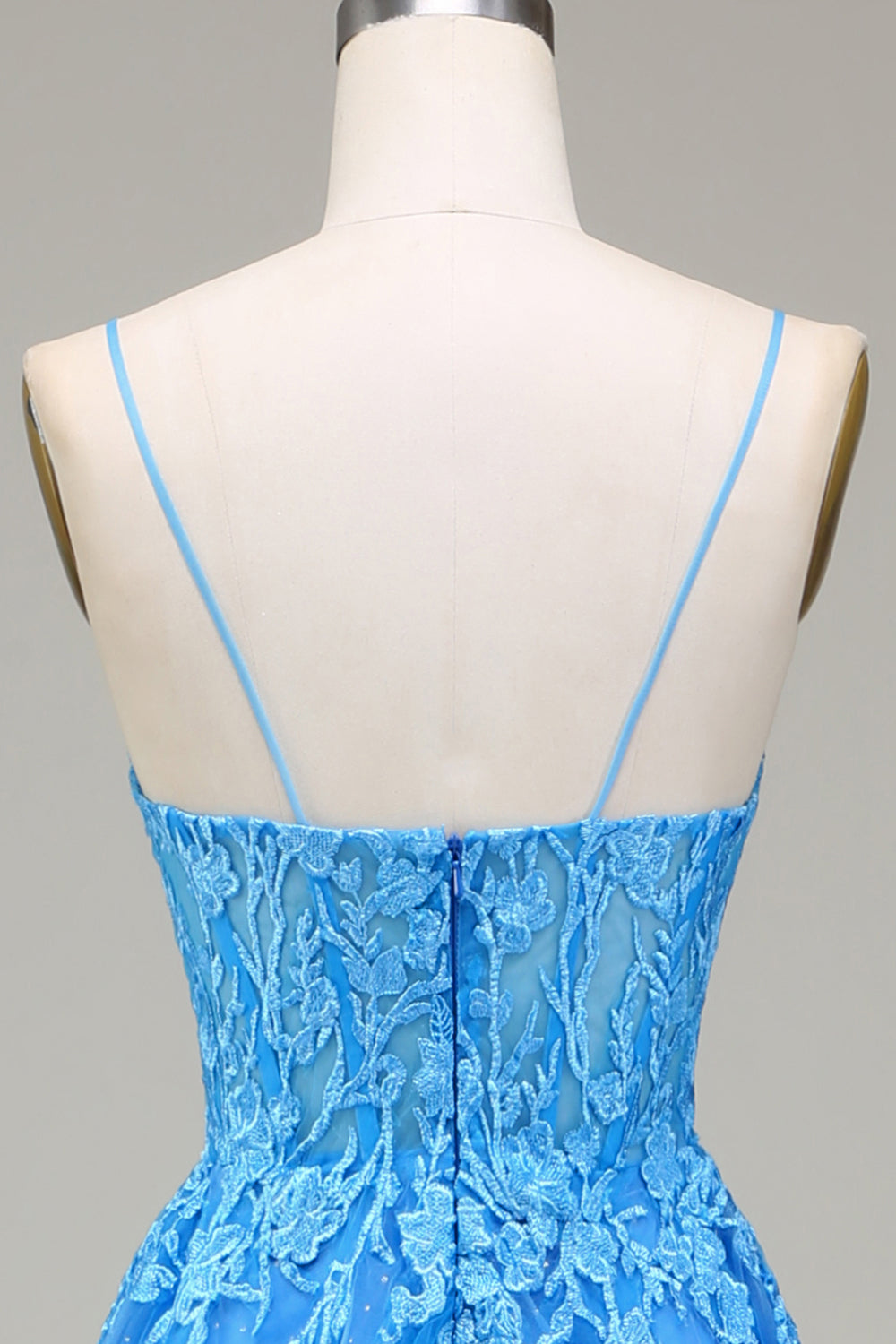 A-Line Spaghetti Straps Blue Tulle Ball Dress With Appliques