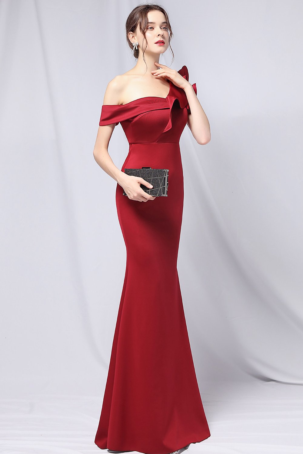 One-Shoulder Simple Ball Dress