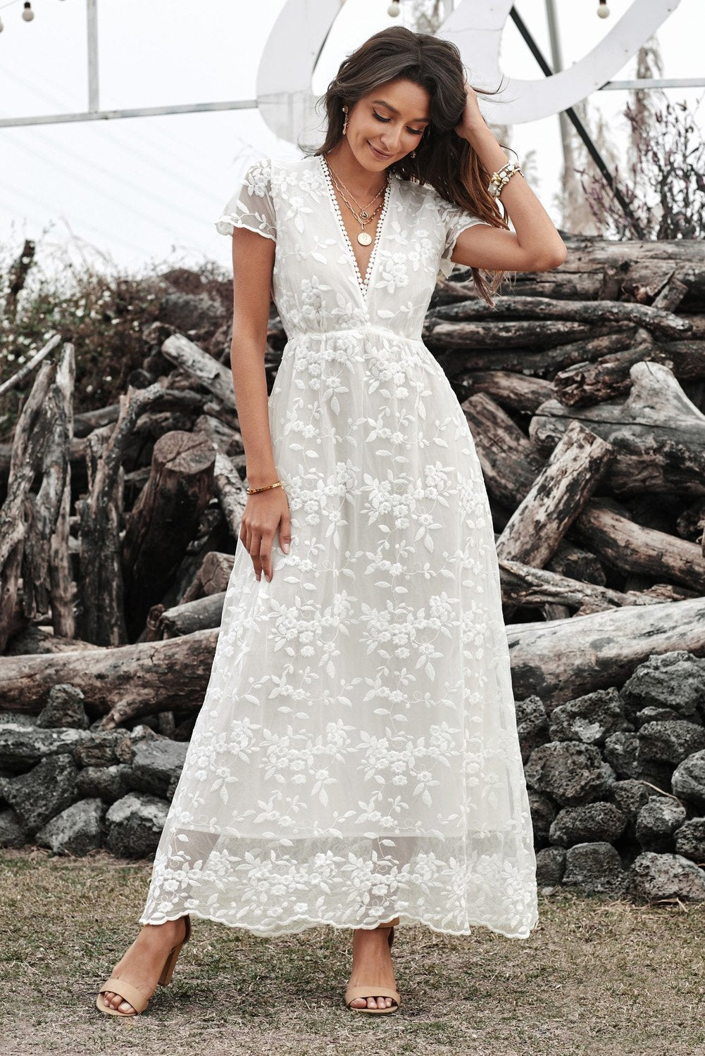 V-neck White Lace Wedding Party Dress