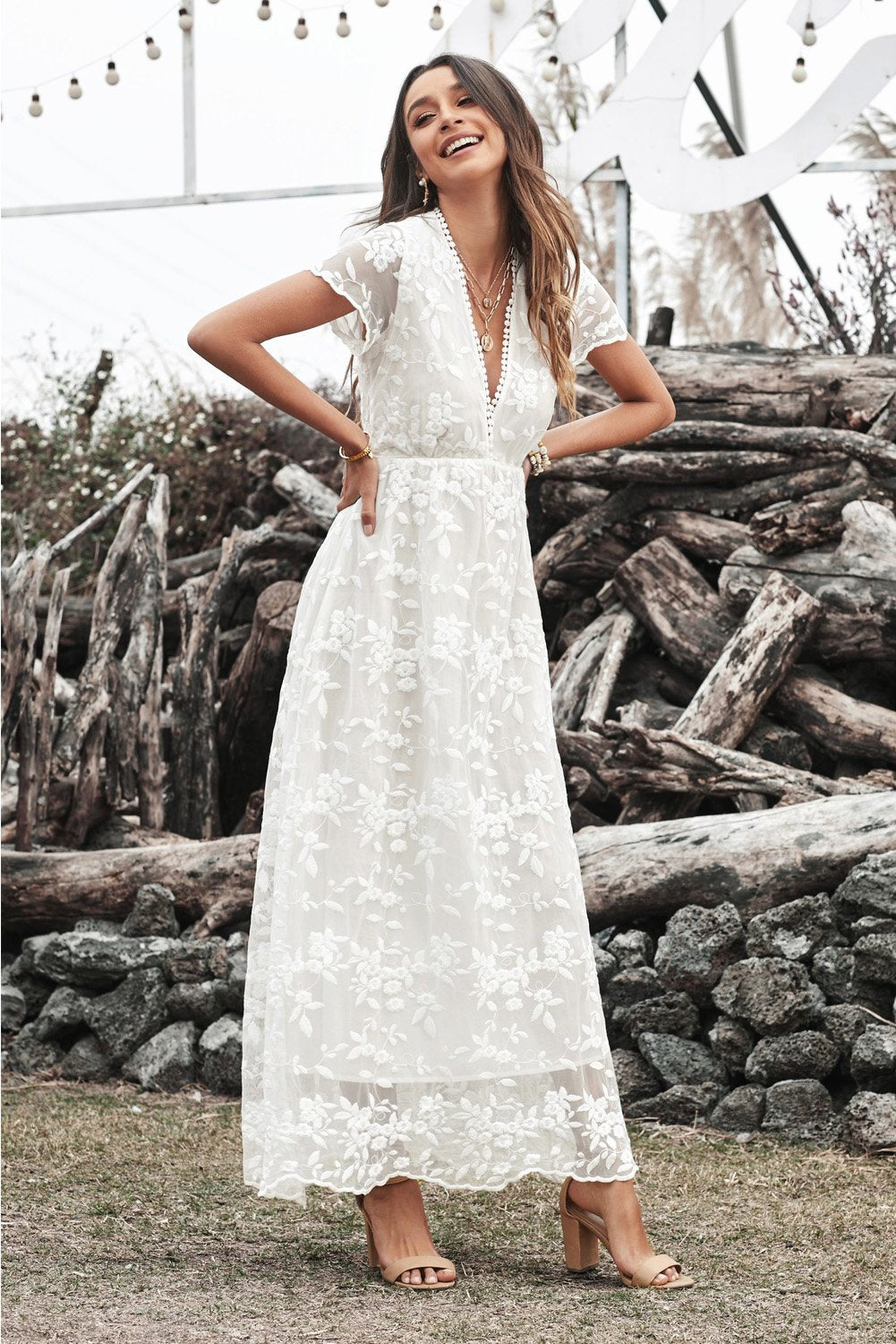 V-neck White Lace Wedding Party Dress