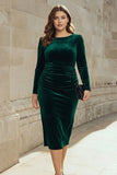 Plus Size Dark Green Sheath Velvet Ruched Midi Work Dress with Long Sleeve
