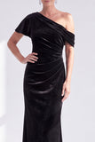 Mermaid Burgundy Velvet Off the Shoulder Ruched Long Mother of the Bride Dress