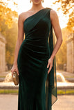 Dark Green Sheath One Shoulder Ruched Maxi Formal Dress with Draping