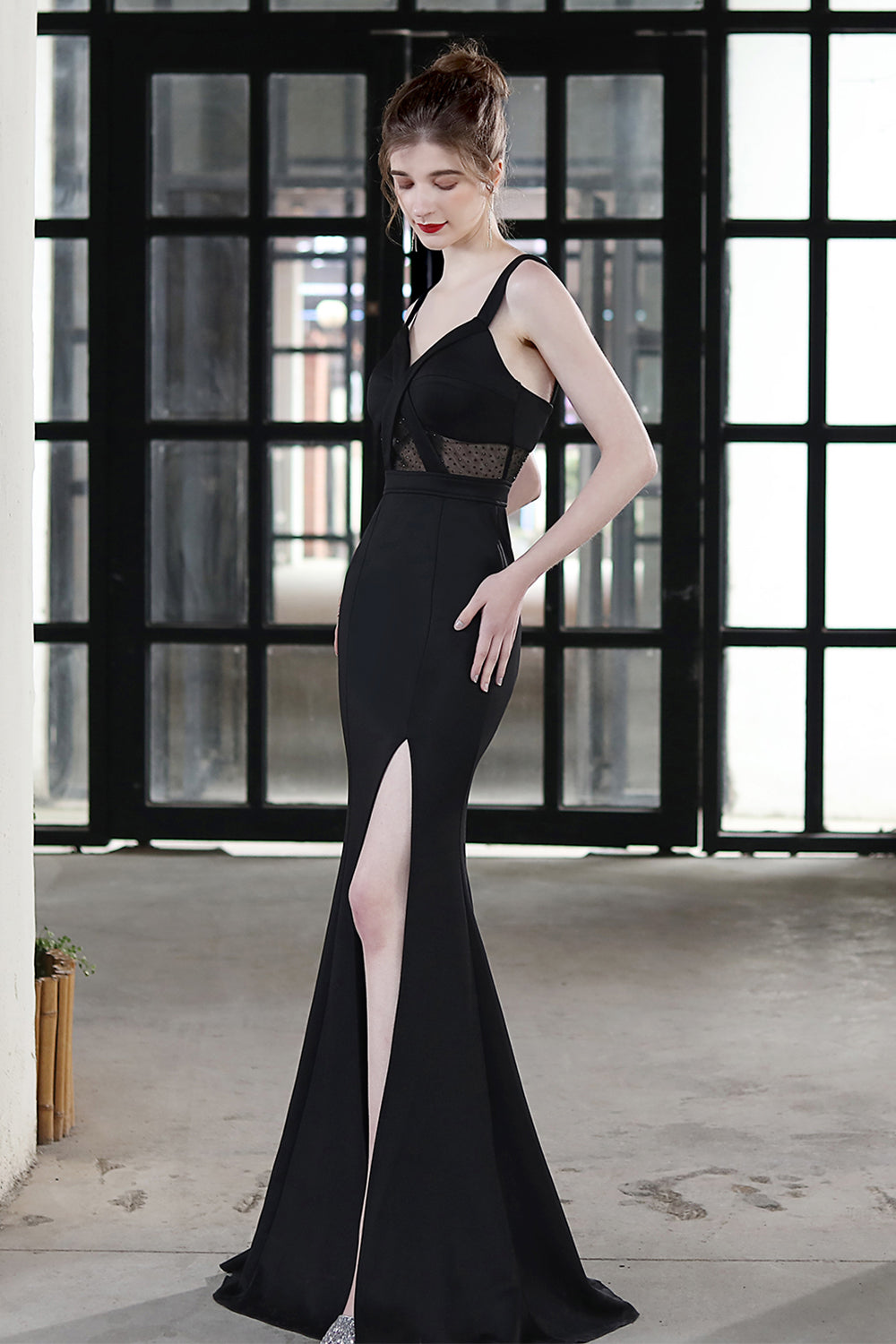 Black Straps Sheer Slit Mermaid Long Formal Dress