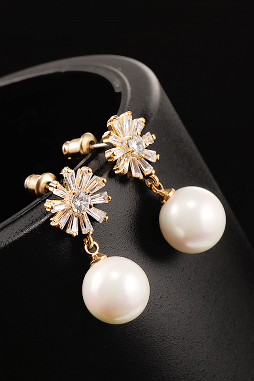 Flowers Pearl Earrings