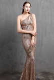 Gold Mermaid One-Shoulder Sequin Bal Dress