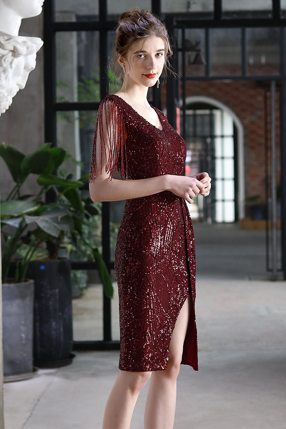 Burgundy Bodycon Sequin Cocktail Party Dress with Fringe